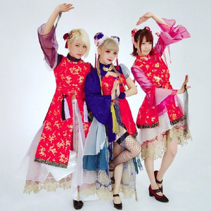 操小美女骚逼视频
